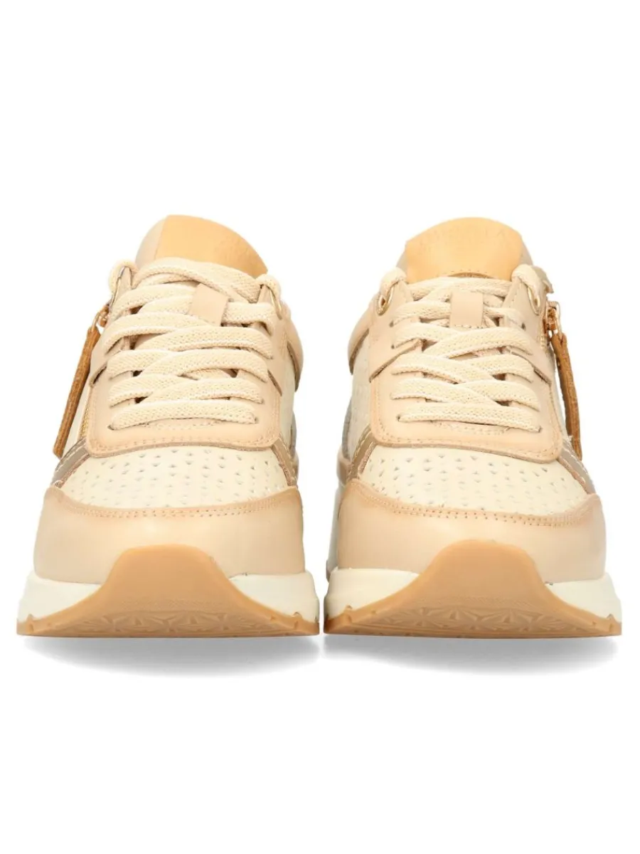 New CARMELA Sneakers casual piel troquelada
