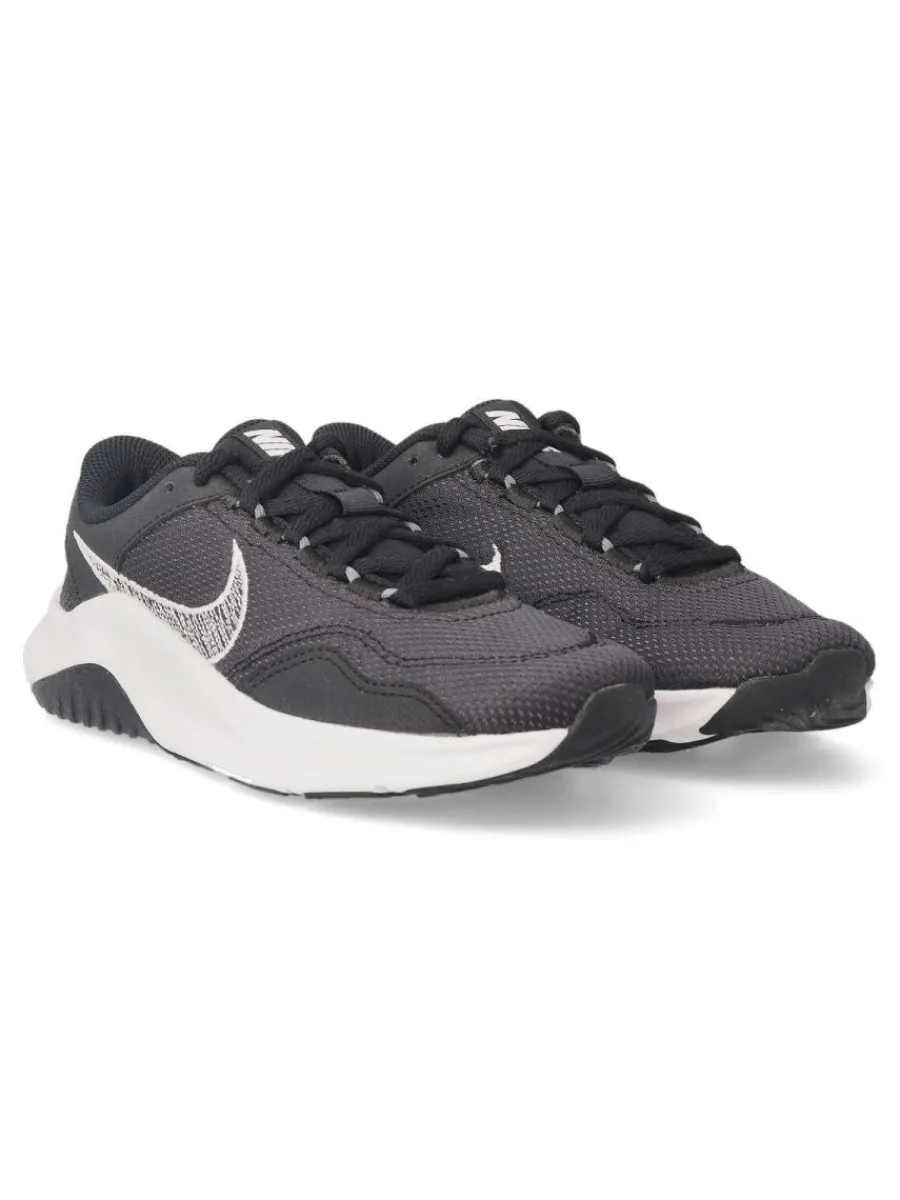 New NIKE Deportiva Legend Essential 3 Next Nature