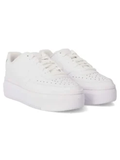 Discount NIKE Sneakers Court Vision Alta