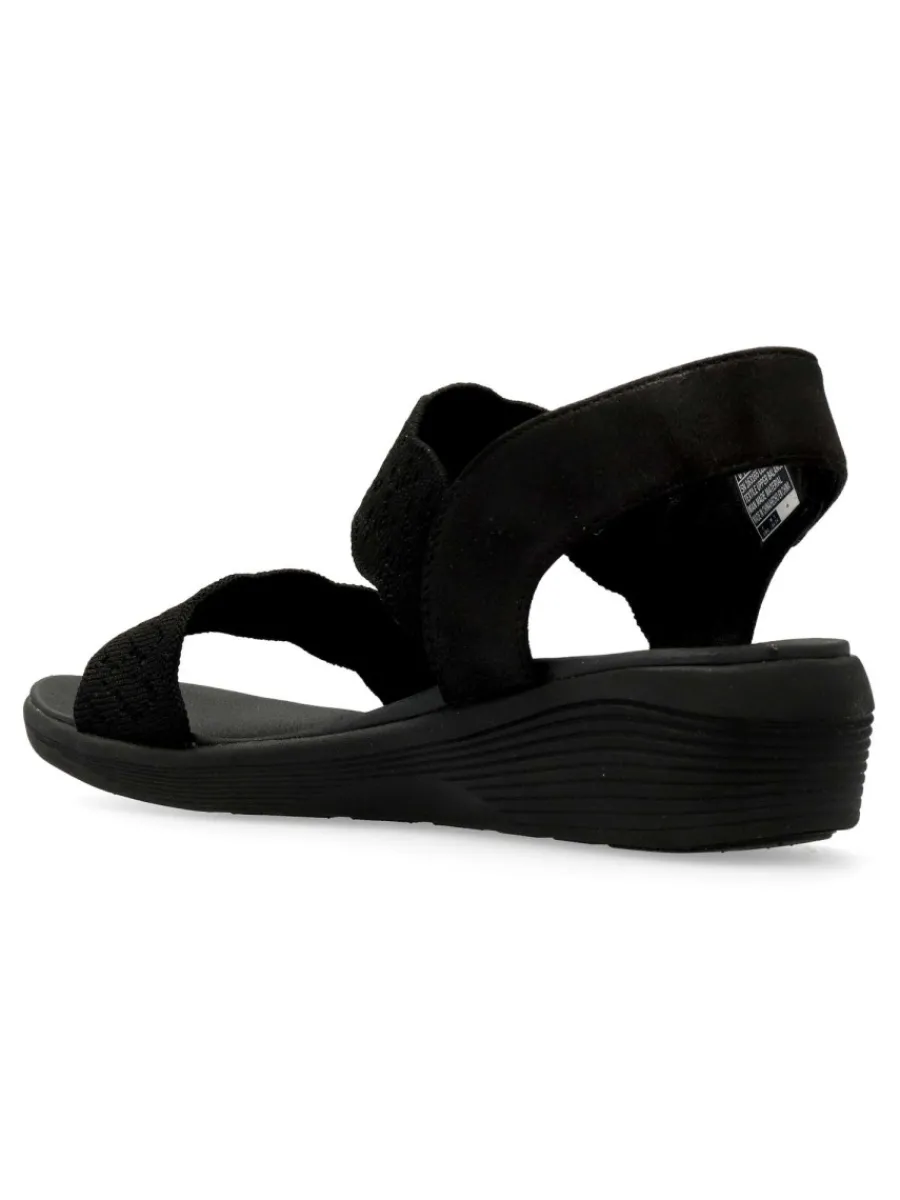 Outlet SKECHERS Sandalia negra Arya - On The Rise