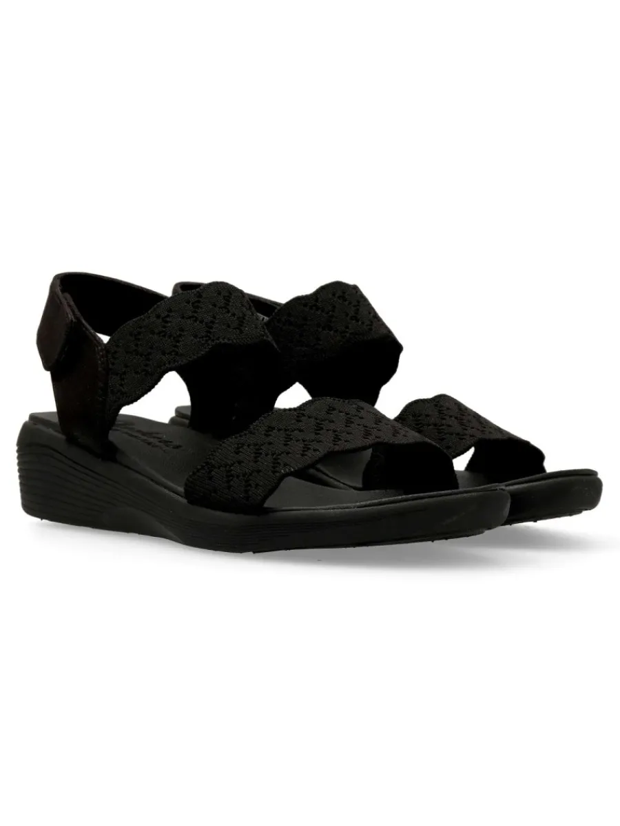 Outlet SKECHERS Sandalia negra Arya - On The Rise