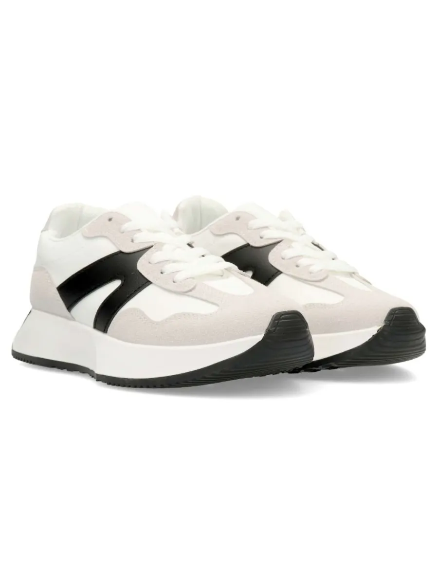 Hot VVNN Sneakers deportiva casual blanca y negra