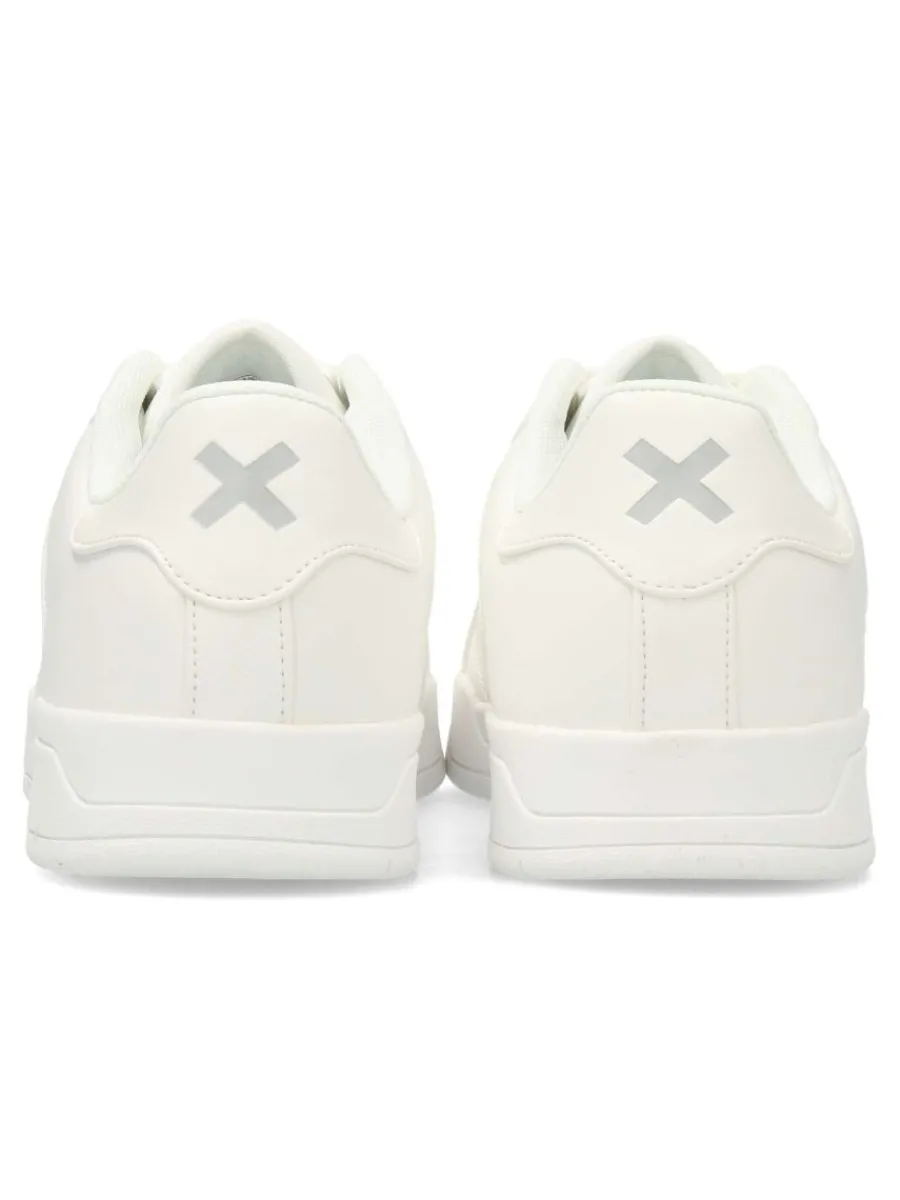 Online XTI Zapatilla deportiva clásica casual